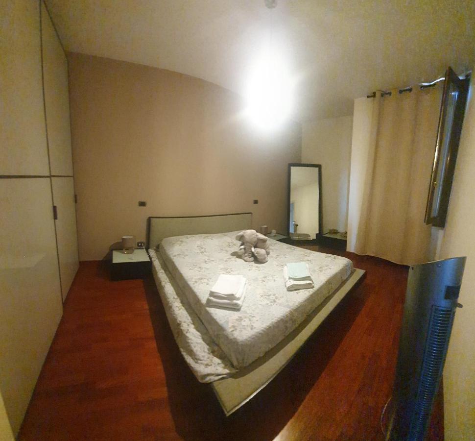 Casa Cristina Apartment Parma Ngoại thất bức ảnh